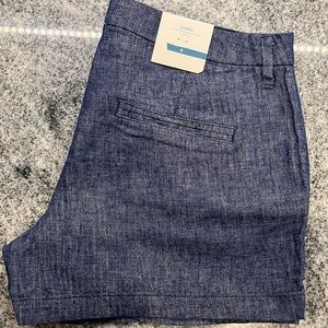 Womens Old Navy 3.5” shorts size 8